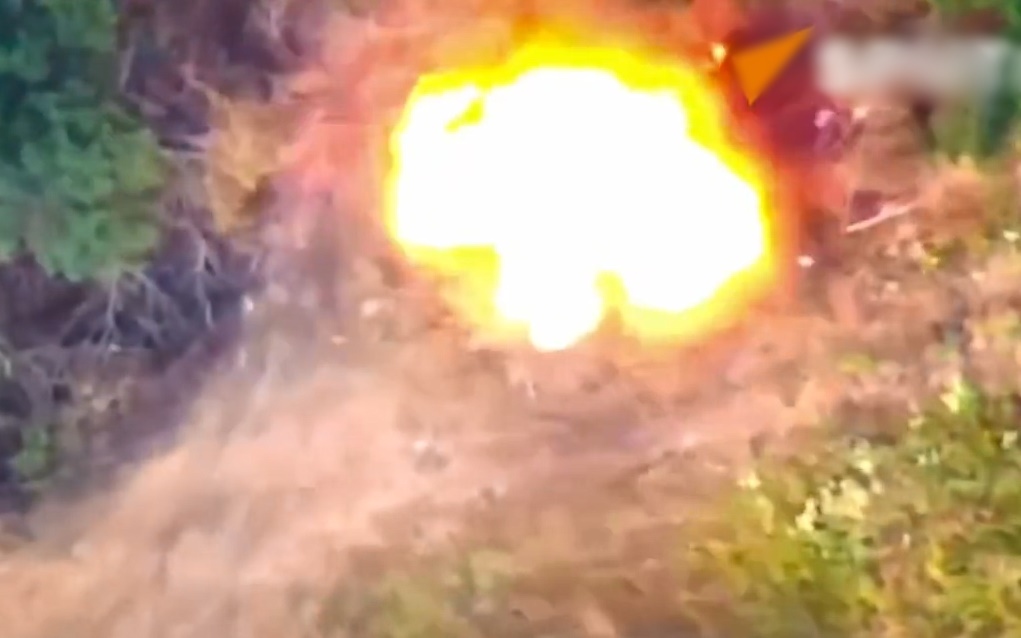 UAV Nga Lancet tiêu diệt 2 khẩu lựu pháo M777 của quân đội Ukraine